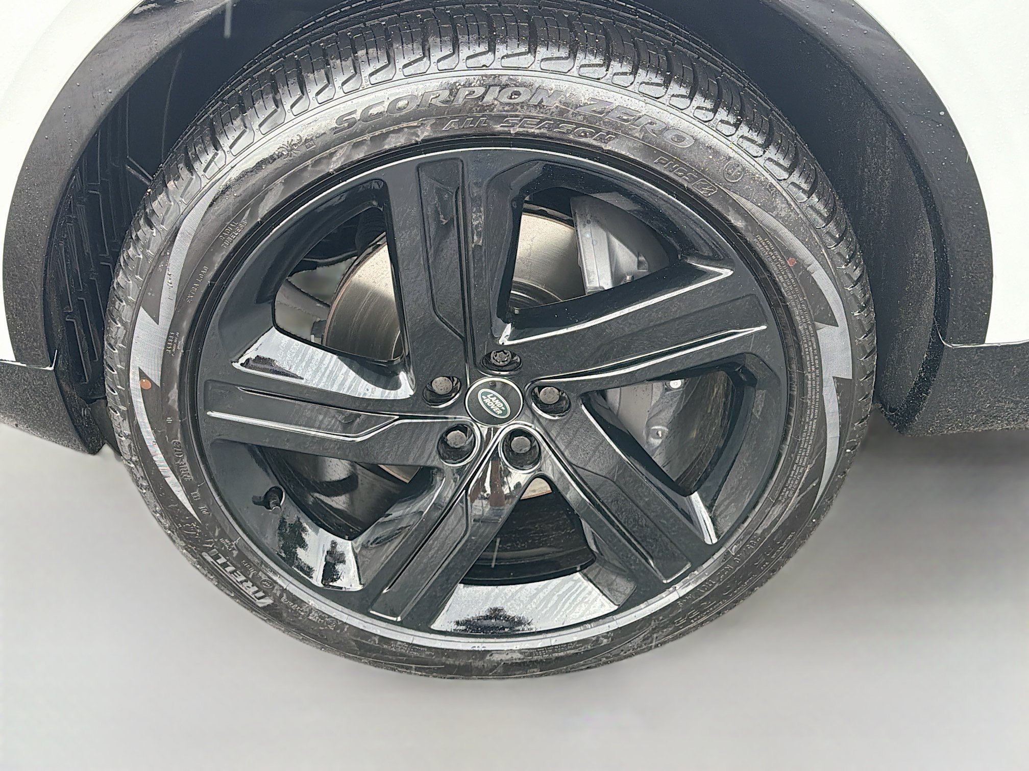 New 2026 Land Rover Discovery Limited Edition AWD/4WD image 43
