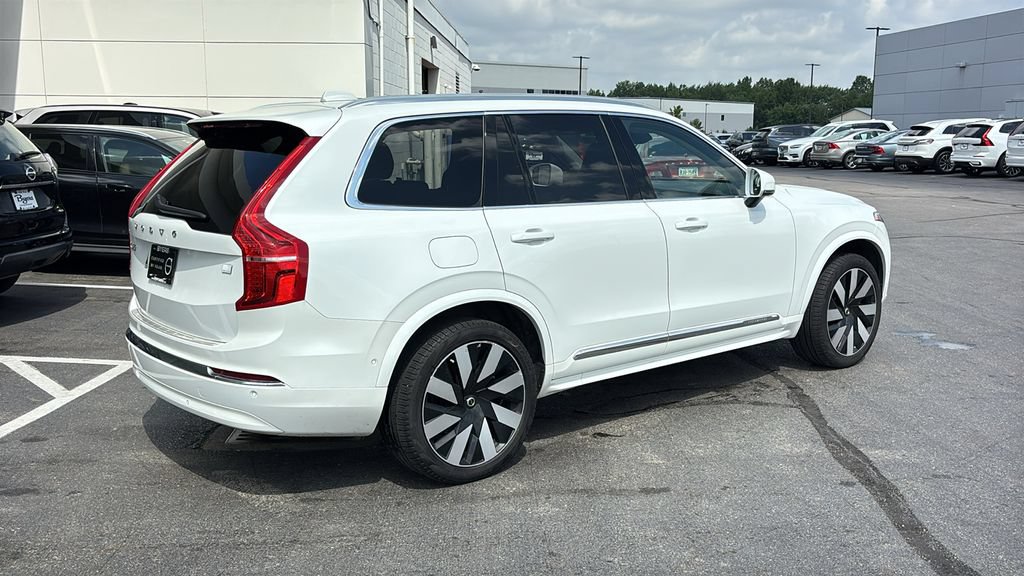 Certified 2024 Volvo XC90 T8 Plus w/ Protection Package Premier AWD/4WD image 28