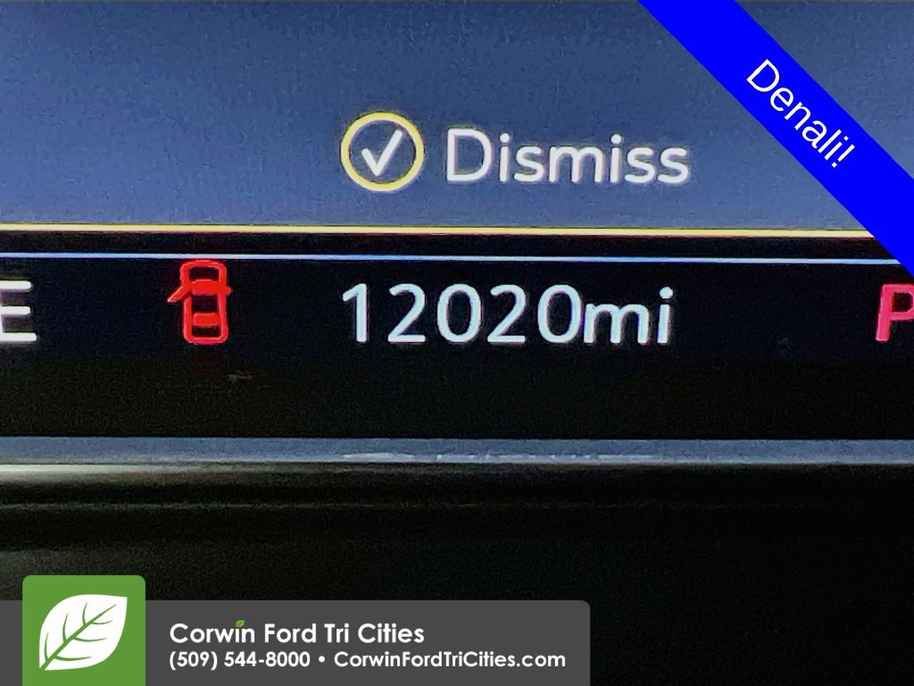 Used 2021 GMC Yukon XL Denali AWD/4WD image 33
