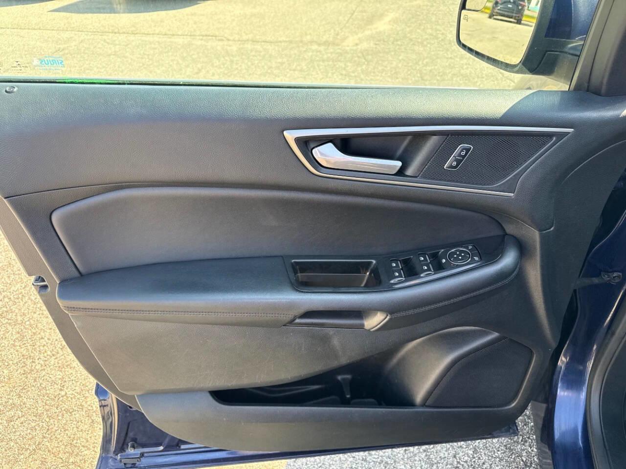 Used 2016 Ford Edge SEL w/ Equipment Group 201A AWD/4WD image 9