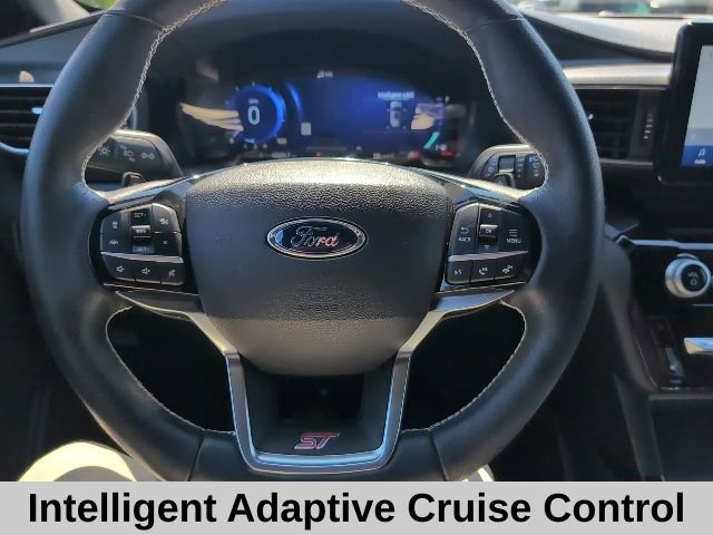 Used 2022 Ford Explorer ST w/ ST Street Pack image 10