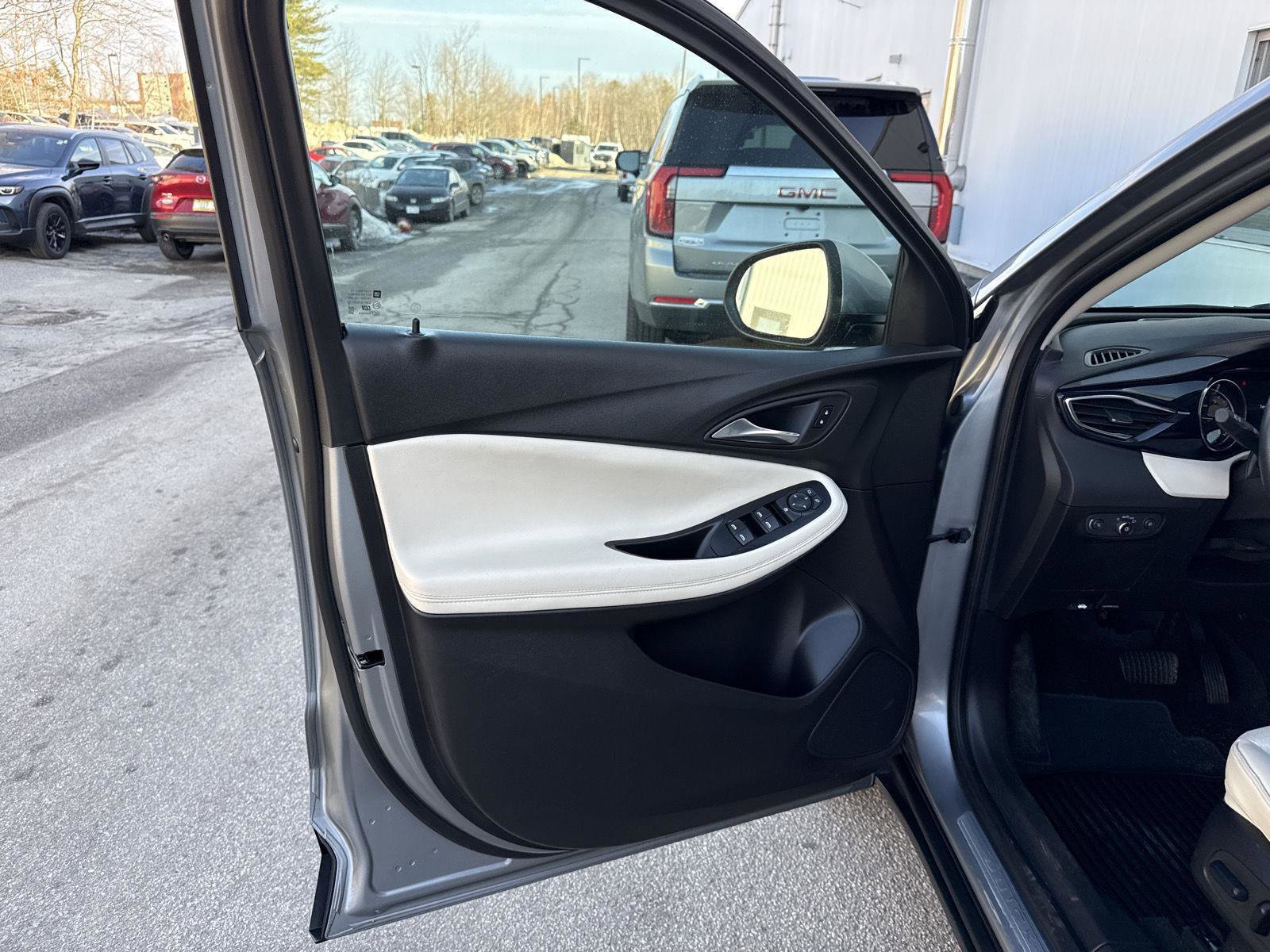 Used 2023 Buick Encore GX Preferred w/ Cold Weather Comfort Package image 11