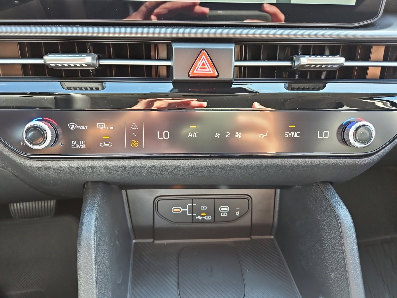 New 2026 Kia Sportage SX image 28