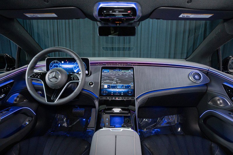 Used 2023 Mercedes-Benz EQS 450+ Sedan image 14