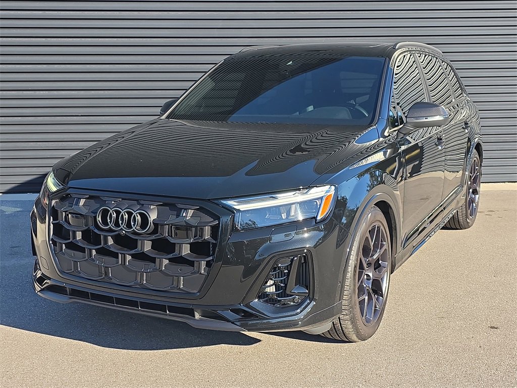 Used 2025 Audi SQ7 Premium Plus image 1