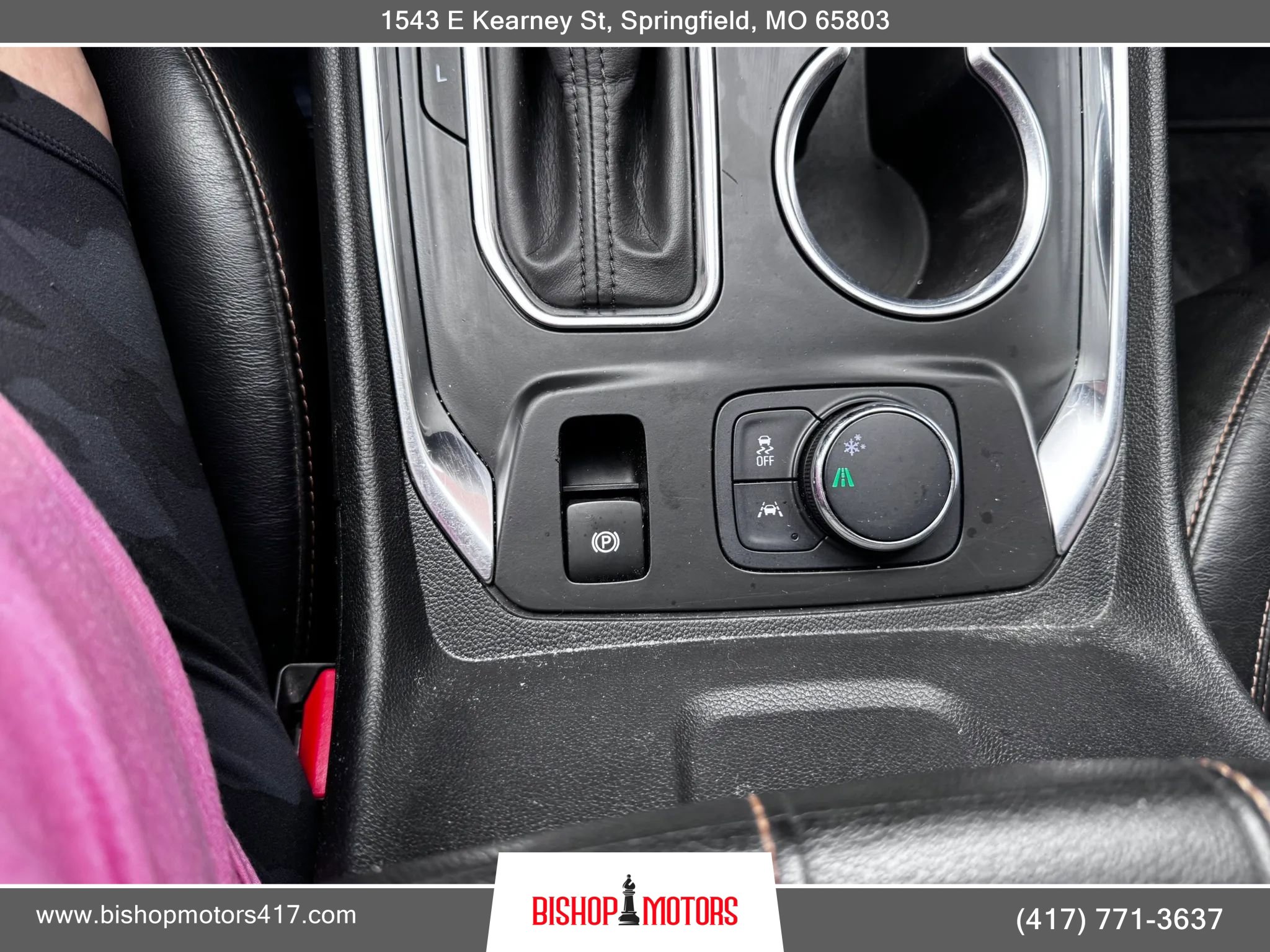 Used 2020 Chevrolet Traverse RS image 39