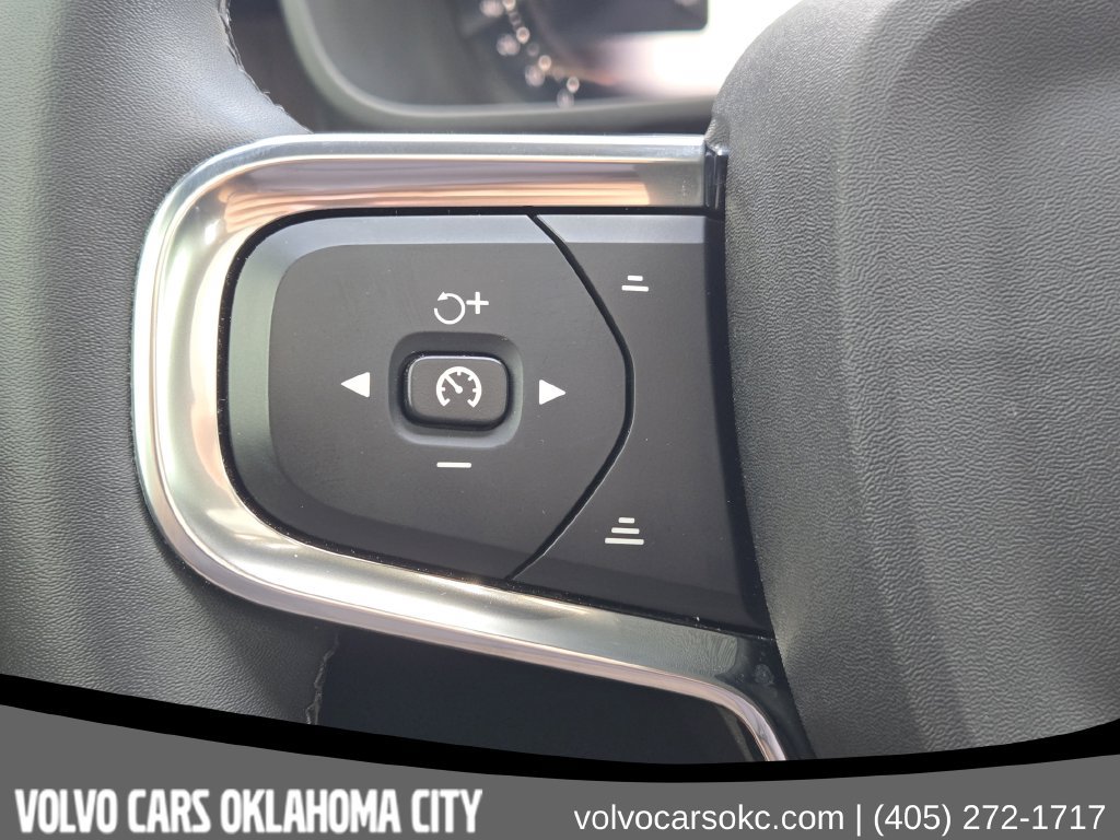Certified 2023 Volvo C40 P8 Recharge Ultimate AWD/4WD image 22