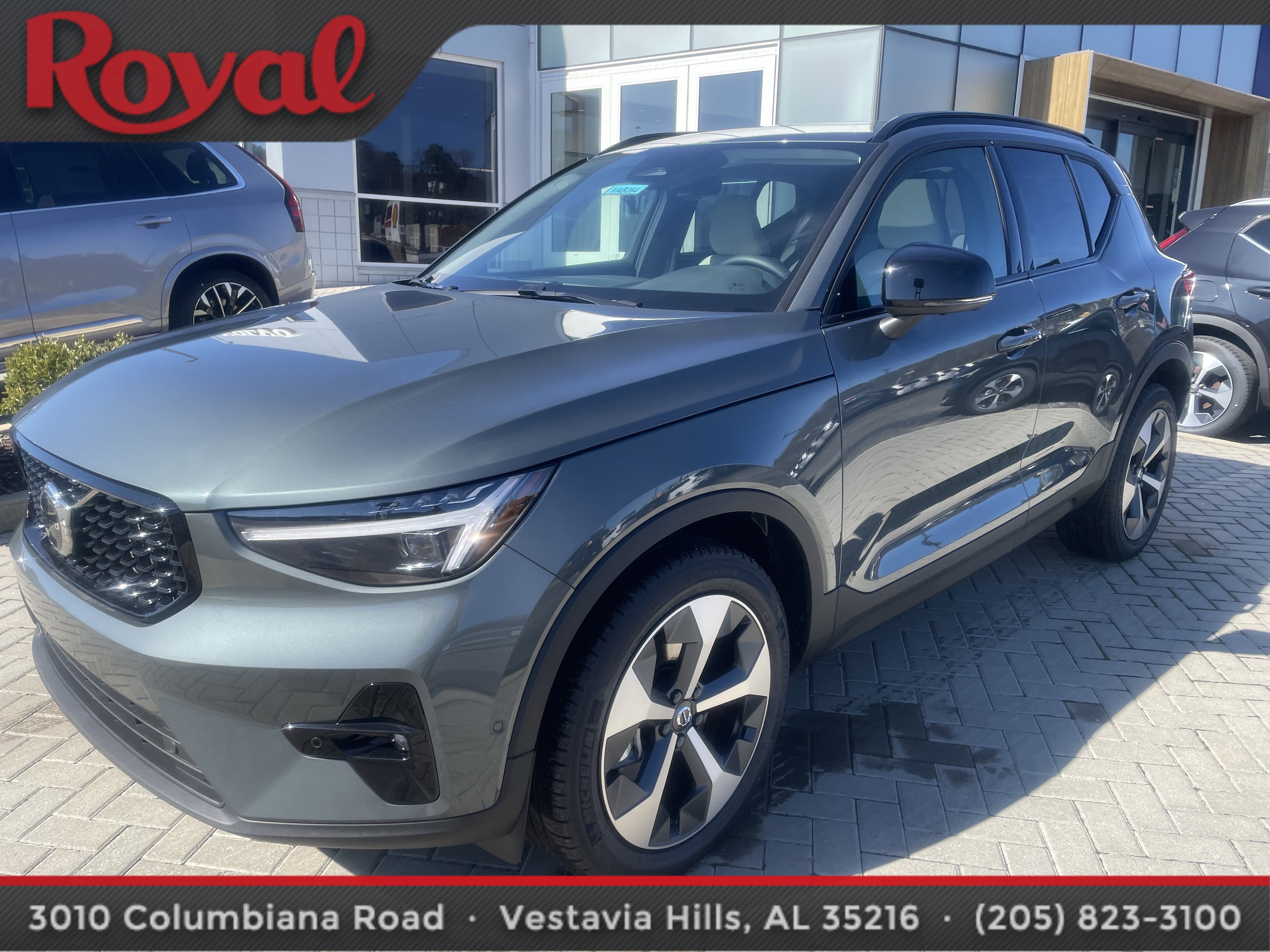 New 2026 Volvo XC40 B5 Plus w/ Protection Package Premier