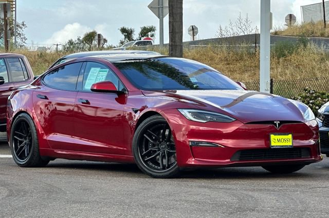 Used 2023 Tesla Model S Standard Range image 3