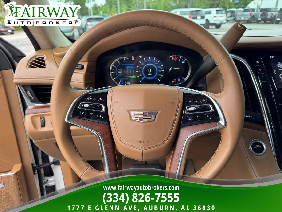 Used 2016 Cadillac Escalade Platinum AWD/4WD image 19