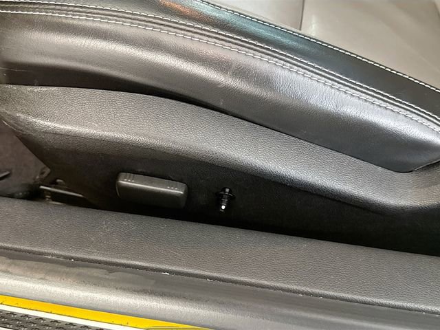 Used 2010 Chevrolet Camaro SS image 19