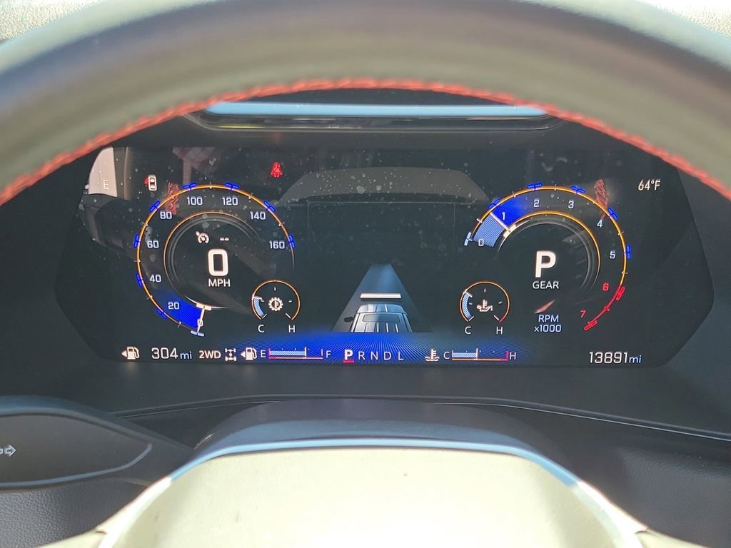 Used 2025 Chevrolet Colorado LT AWD/4WD image 23