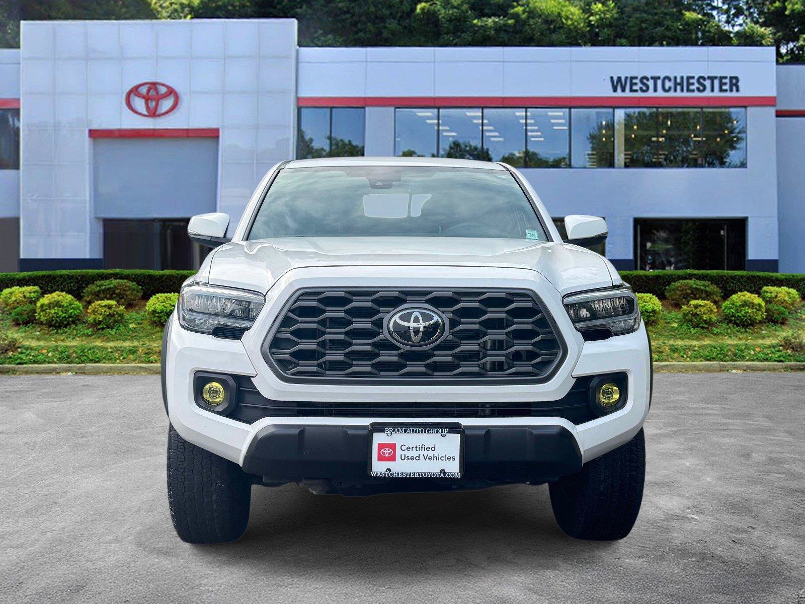 Certified 2023 Toyota Tacoma TRD Off-Road AWD/4WD image 2