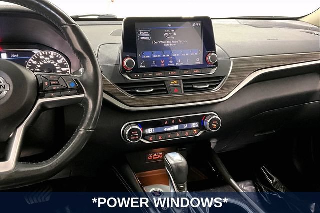 Used 2022 Nissan Altima 2.5 Platinum AWD/4WD image 12