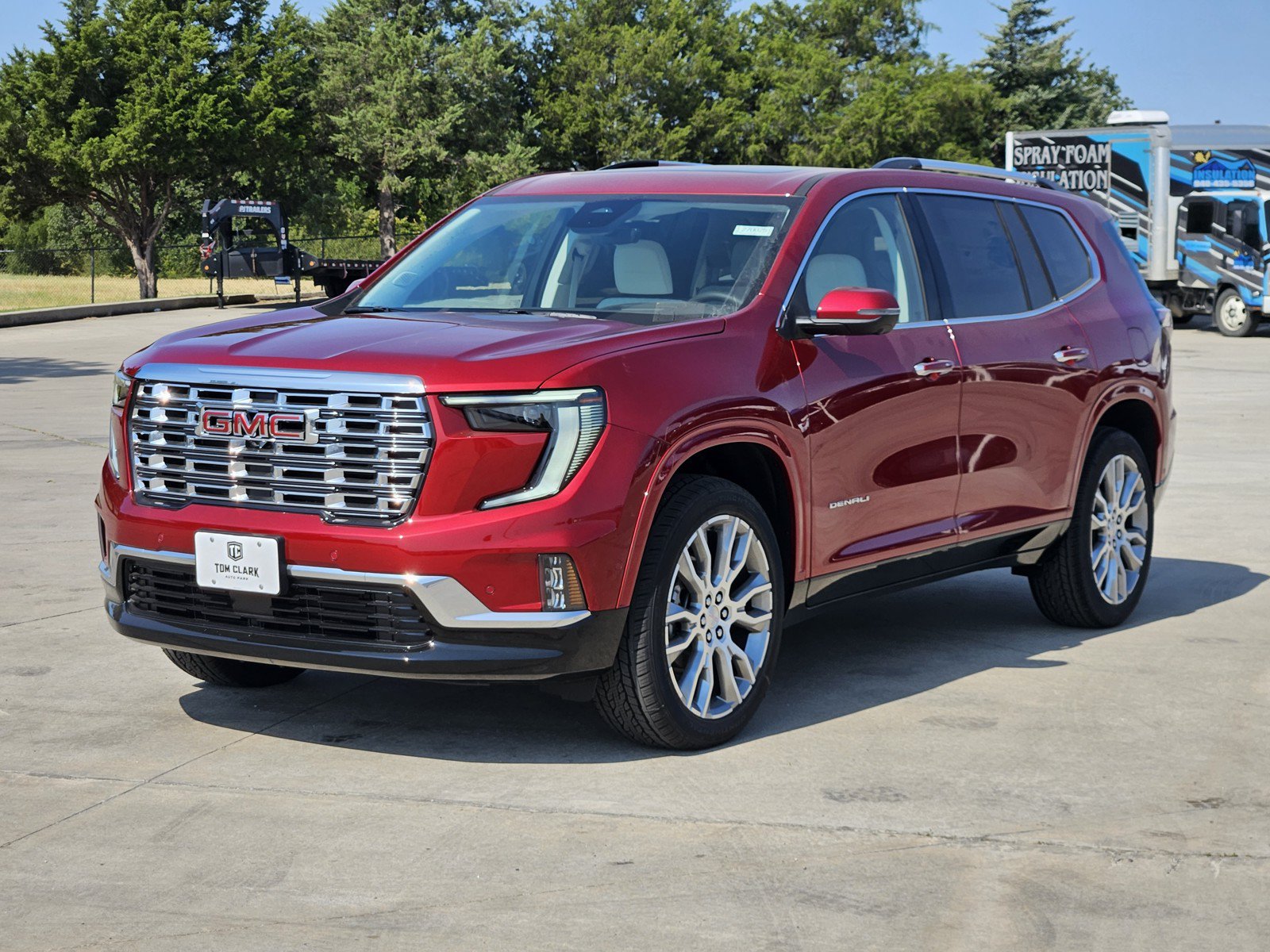 New 2027 GMC Acadia Denali FWD video 2
