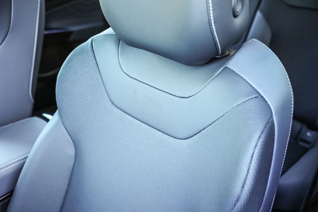 New 2026 Volkswagen ID.4 Pro S image 37