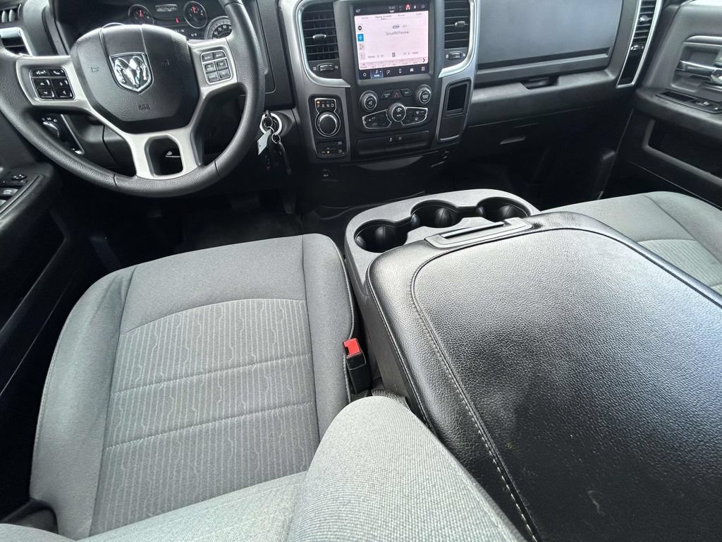 Used 2023 RAM 1500 Classic SLT w/ Electronics Group AWD/4WD image 17