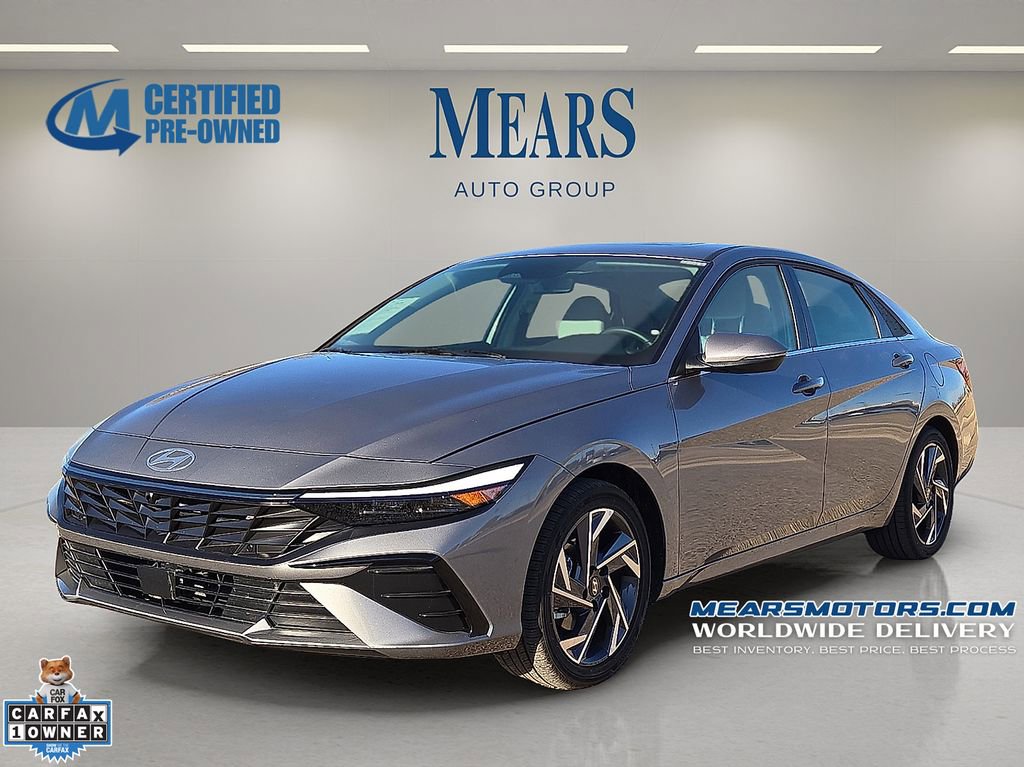 Used 2025 Hyundai Elantra Limited image 1