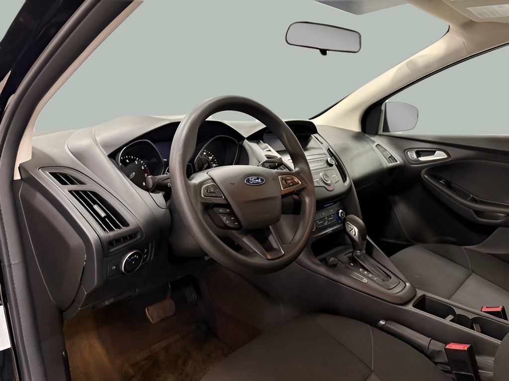 Used 2018 Ford Focus SE image 16