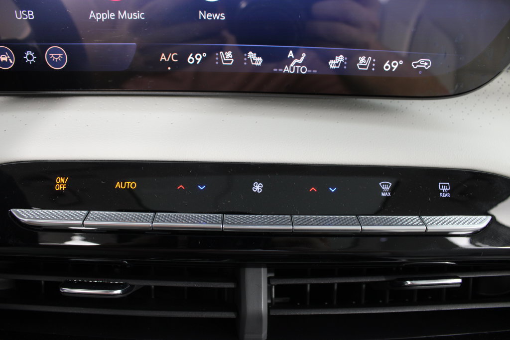 New 2027 Buick Enclave Avenir AWD/4WD image 8