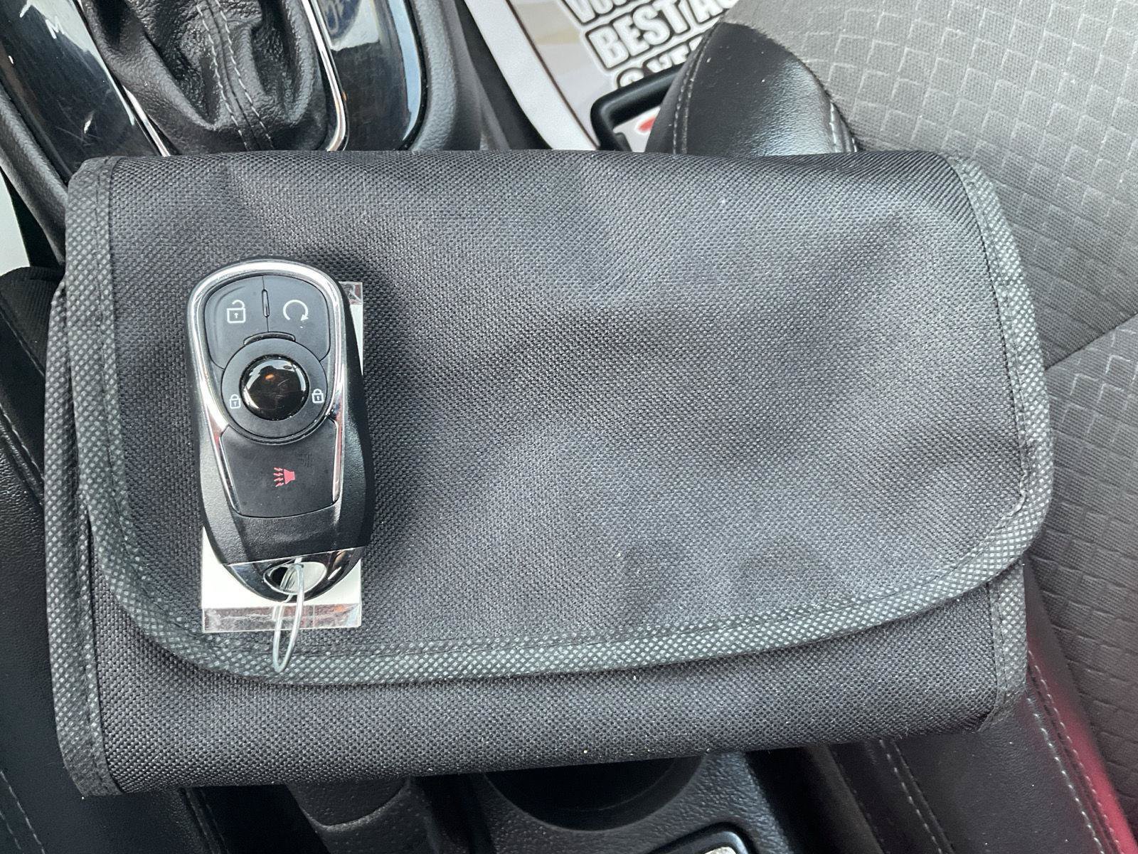 Used 2019 Buick Encore Sport Touring w/ Safety Package AWD/4WD image 19