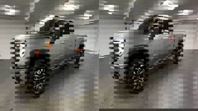 Certified 2025 GMC Sierra 2500 Denali Ultimate image 4