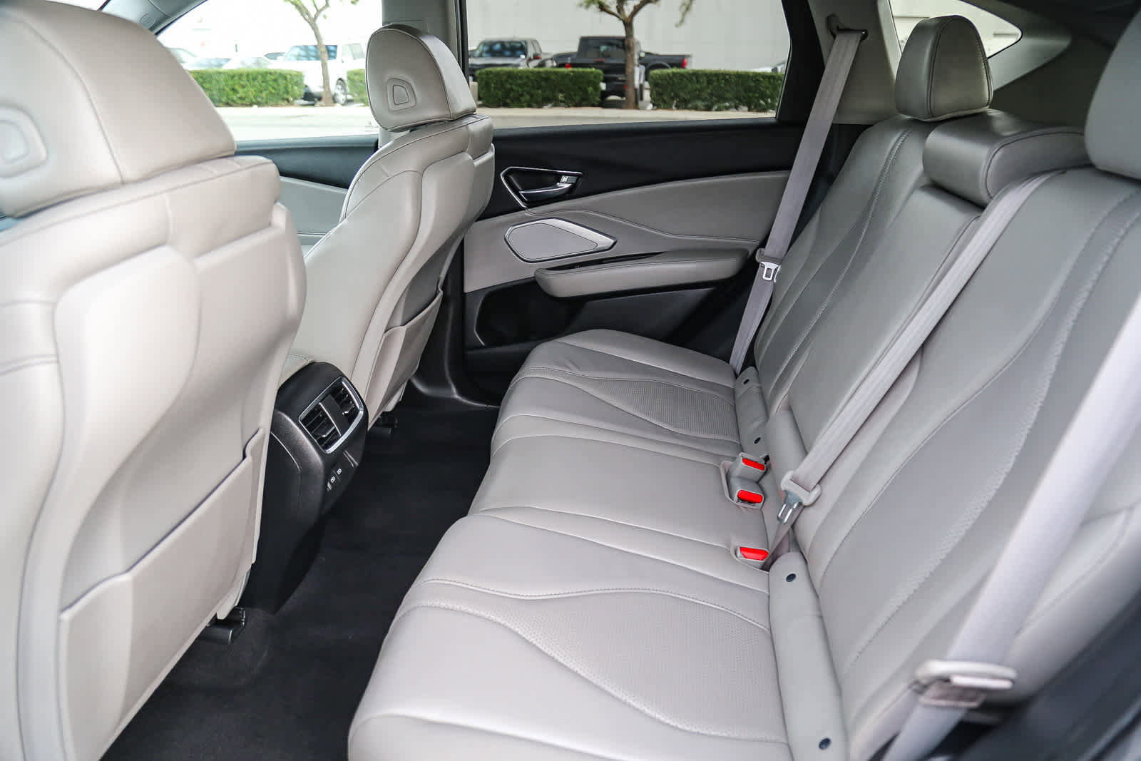 Used 2019 Acura RDX FWD w/ Technology Package image 18