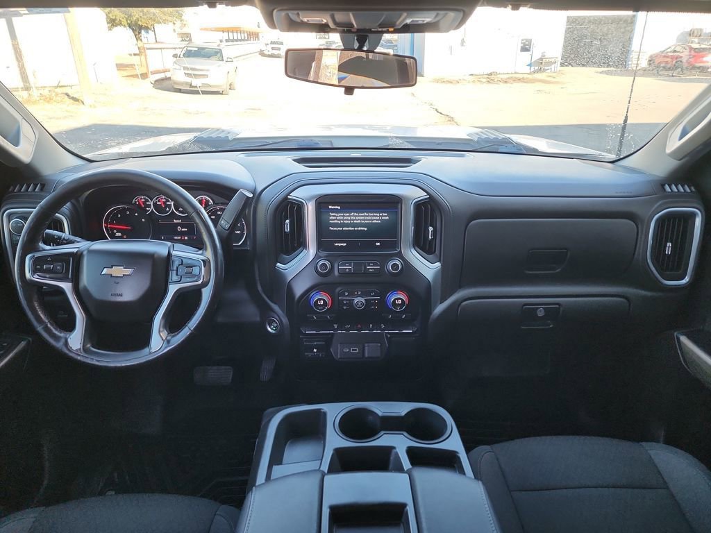 Used 2022 Chevrolet Silverado 2500 LT w/ Convenience Package image 17