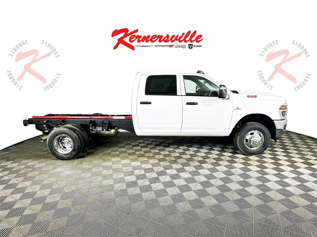 New 2026 RAM 3500 Tradesman image 8