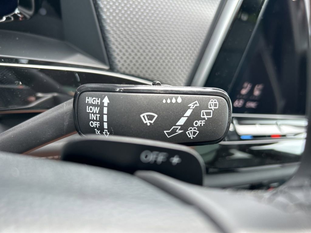 New 2025 Volkswagen Atlas Cross Sport SEL Premium R-Line image 24