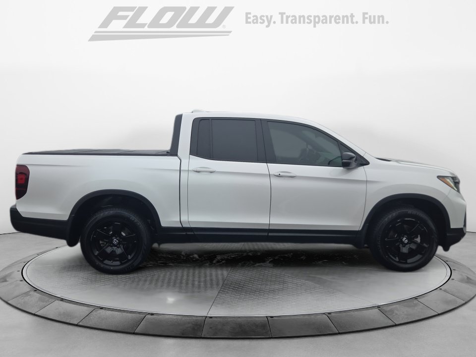 Certified 2024 Honda Ridgeline Black Edition image 8