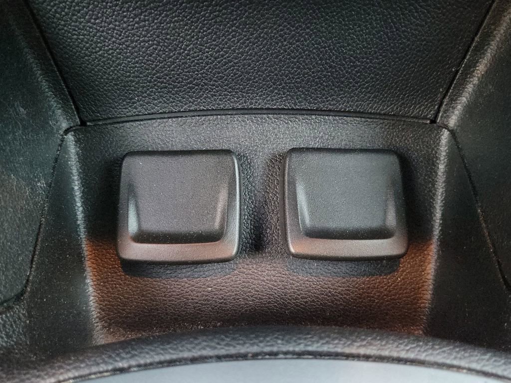 Used 2018 Chevrolet Cruze LT w/ Sun And Sound Package image 22