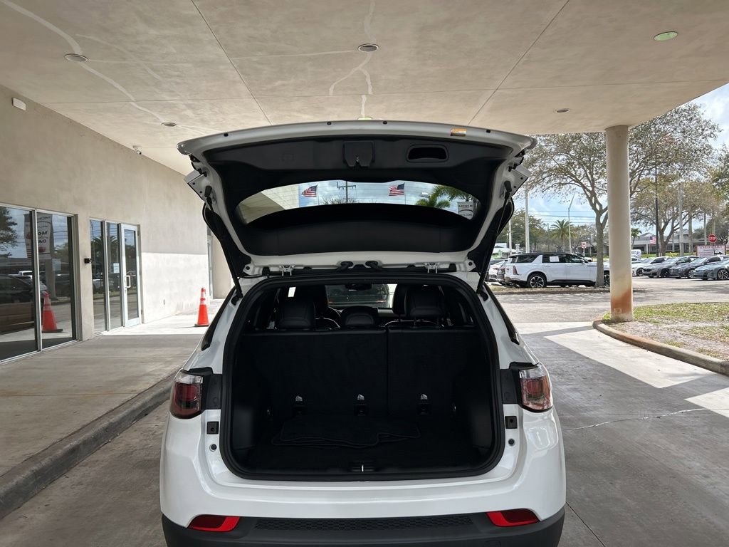 Used 2023 Jeep Compass Altitude image 32