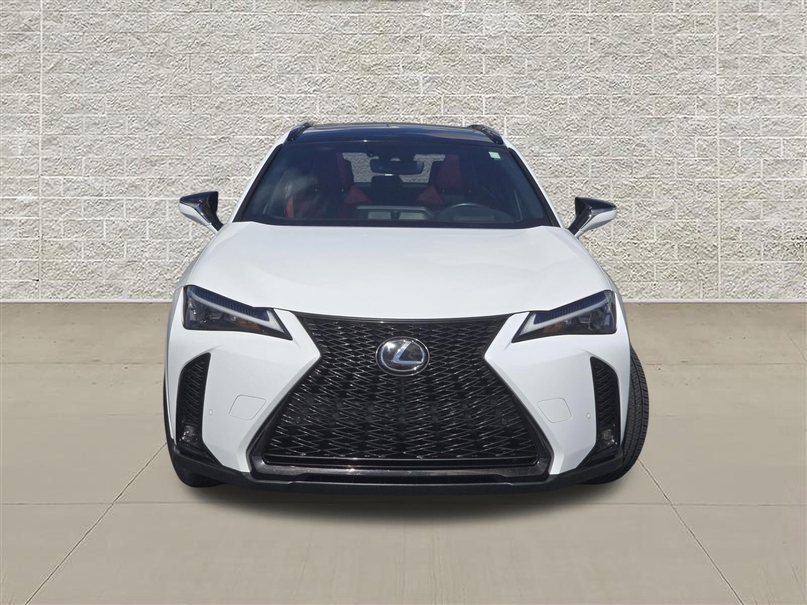 Used 2023 Lexus UX 250h F Sport AWD/4WD image 2