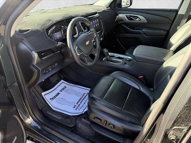 Used 2020 Chevrolet Traverse LT w/ LT Premium Package image 9