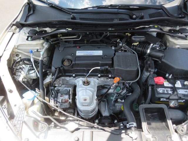 Used 2015 Honda Accord EX-L image 40