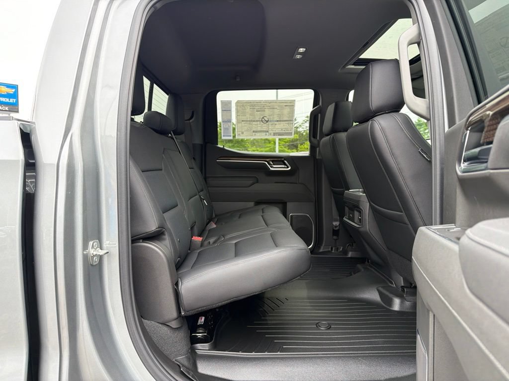 New 2026 Chevrolet Silverado 1500 RST AWD/4WD image 29