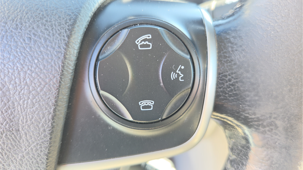 Used 2013 Toyota Camry XLE w/ Leather Pkg FWD image 25