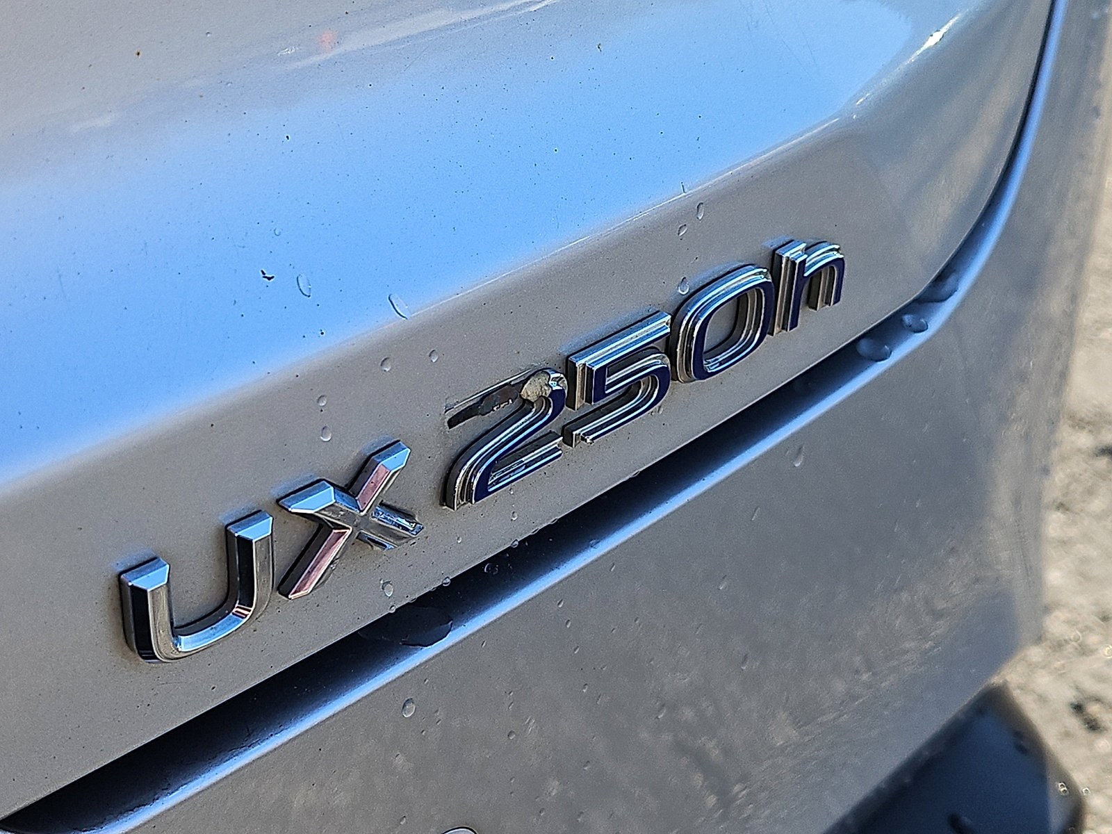 Used 2019 Lexus UX 250h image 30