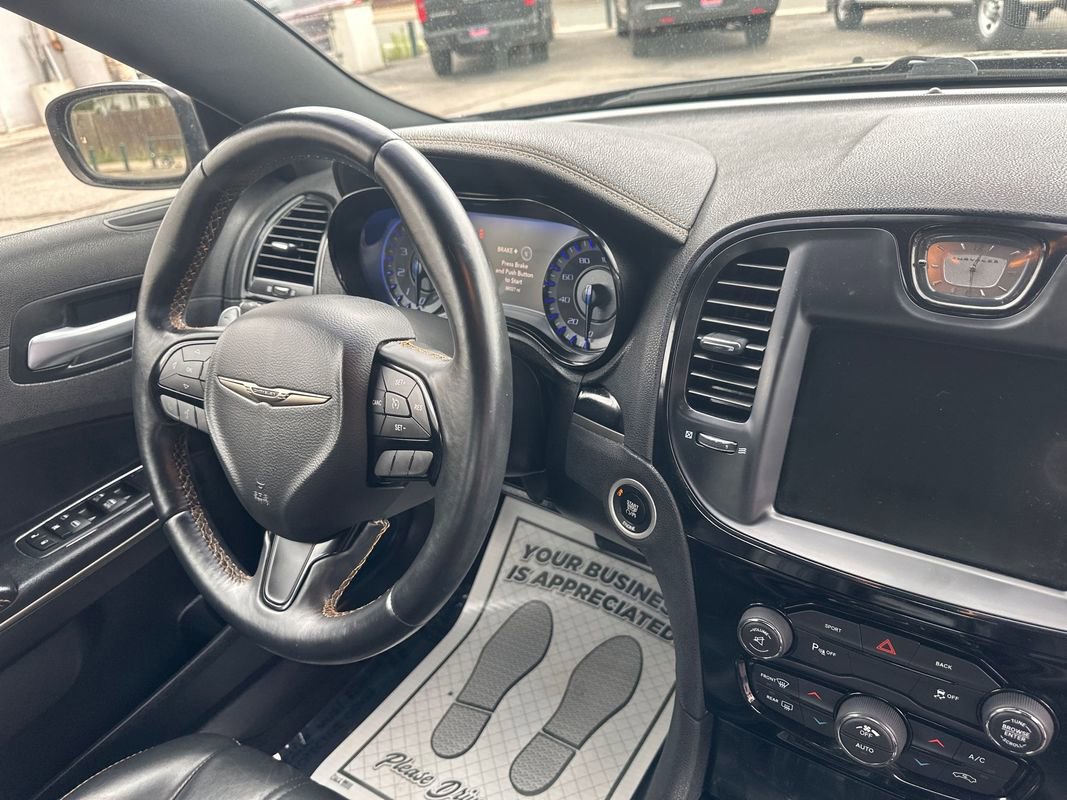 Used 2016 Chrysler 300 S w/ 300S Premium Group AWD/4WD image 19