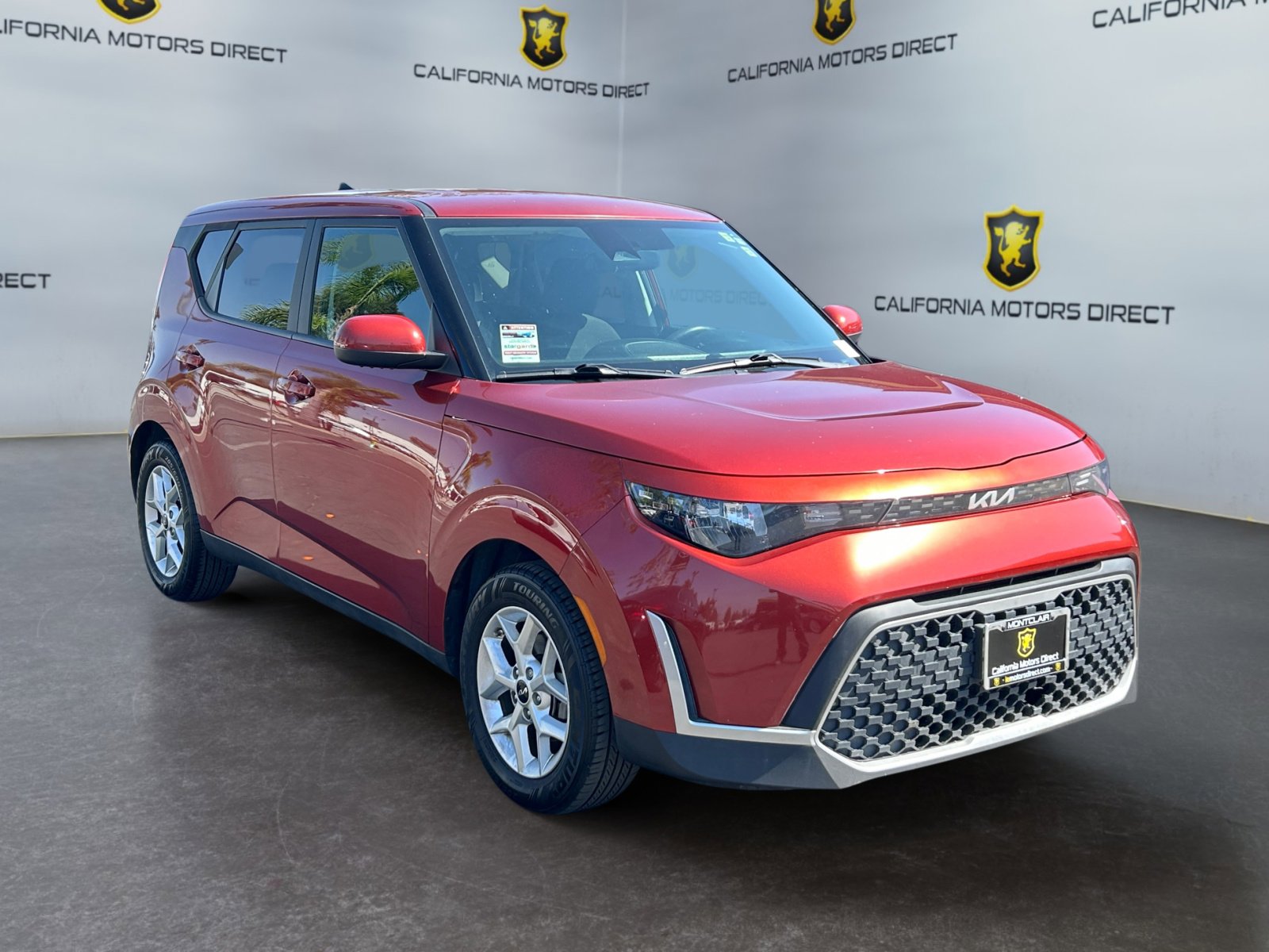 Used 2023 Kia Soul LX w/ LX Technology Package FWD image 7