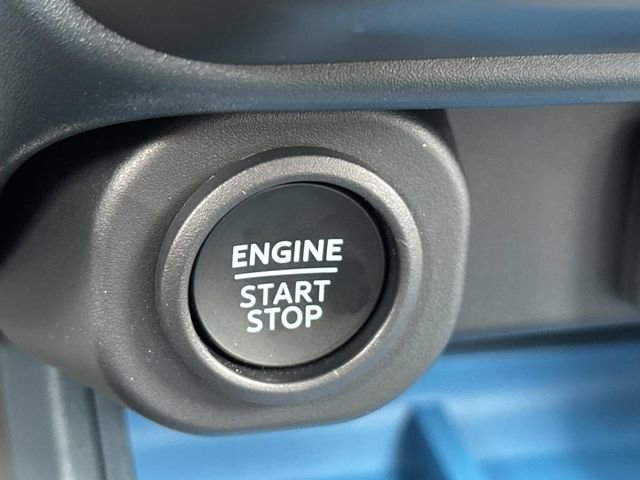 New 2025 Ford Maverick XLT w/ Equipment Group 302A image 32