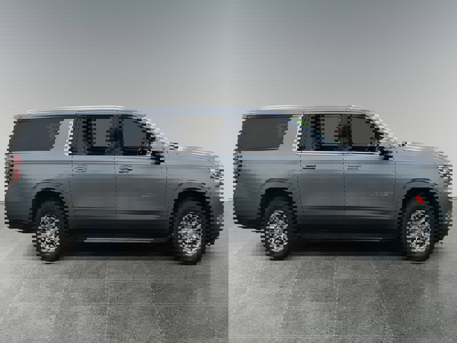 Used 2022 Chevrolet Suburban LT image 6