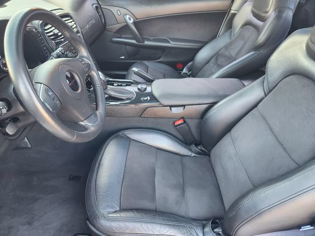 Used 2013 Chevrolet Corvette Grand Sport w/ 3LT Preferred Equipment Group RWD image 4