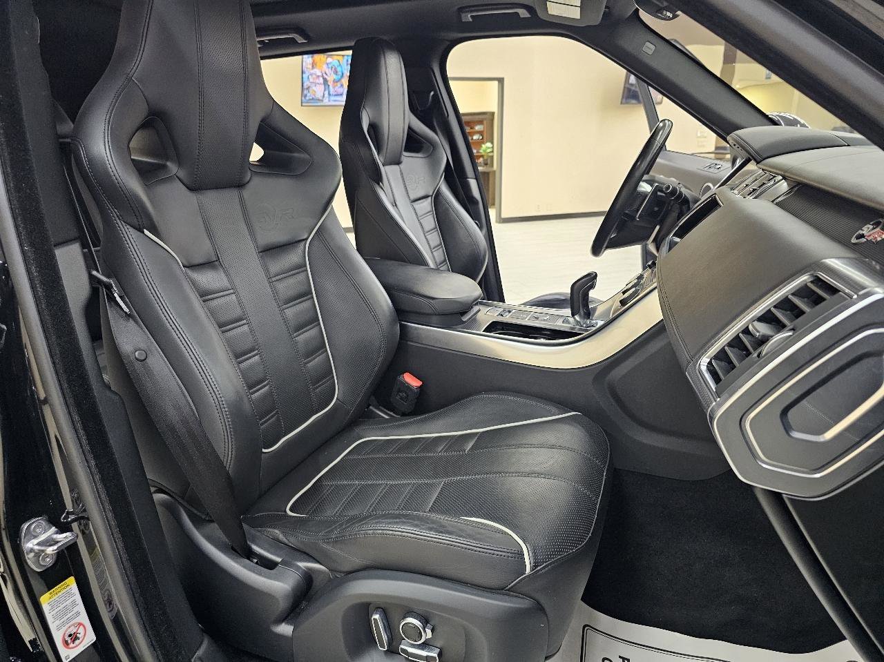 Used 2017 Land Rover Range Rover Sport SVR AWD/4WD image 22