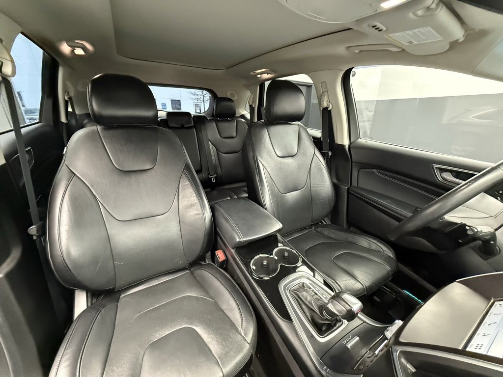 Used 2017 Ford Edge Titanium w/ Equipment Group 301A image 53
