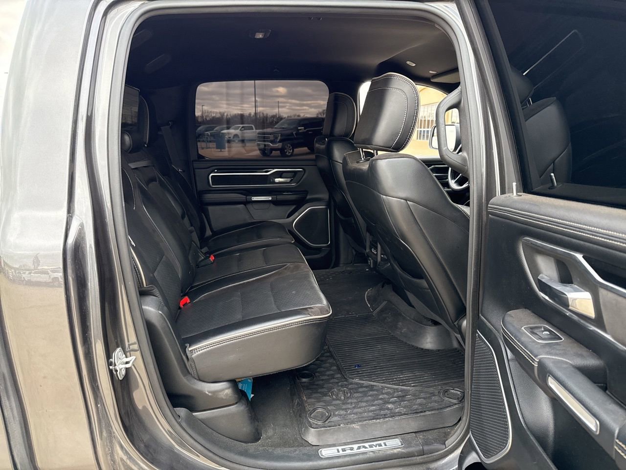 Used 2020 RAM 1500 Laramie w/ Sport Appearance Package image 11