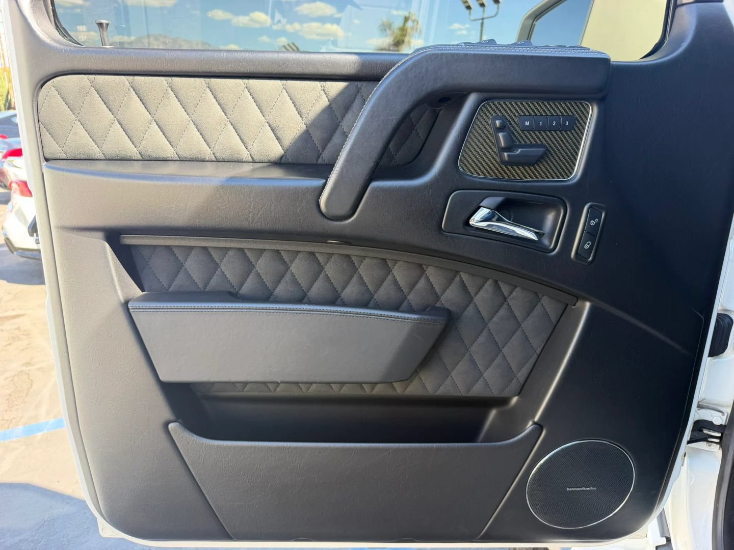 Used 2017 Mercedes-Benz G 550 Squared image 21