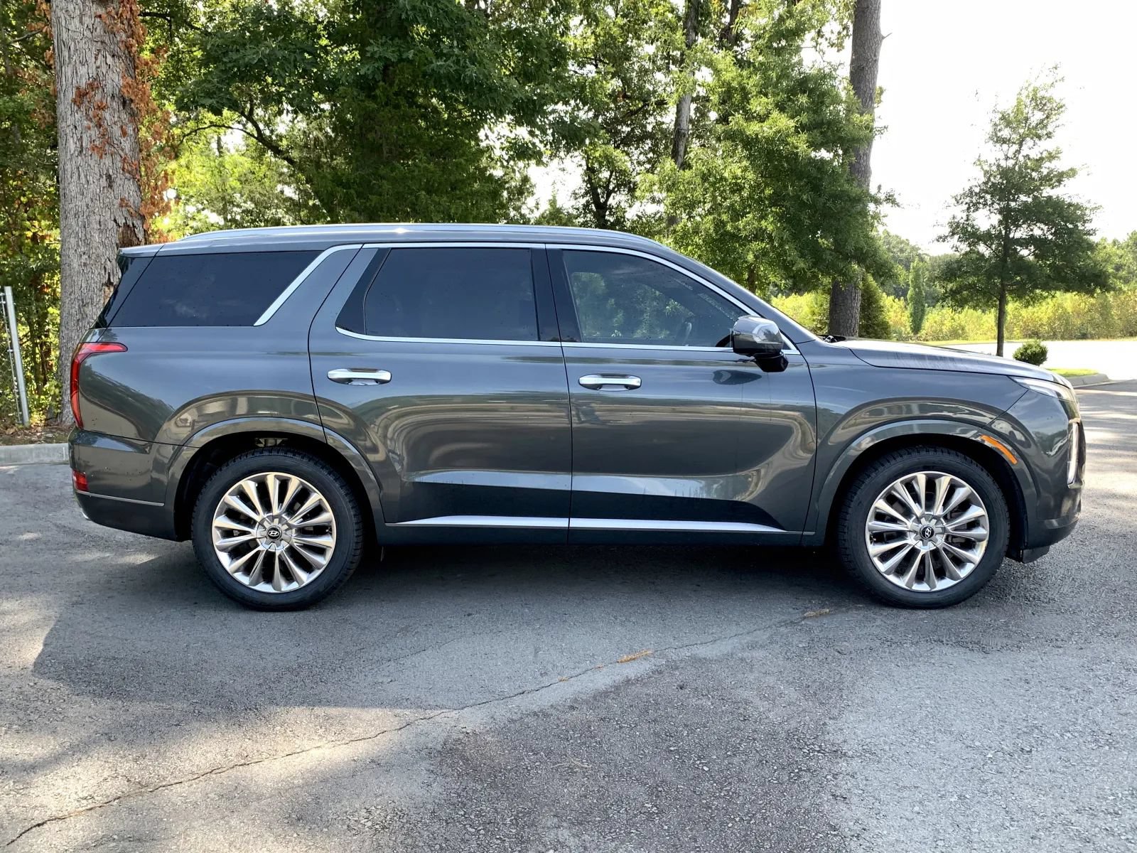 Used 2020 Hyundai Palisade Limited FWD image 7