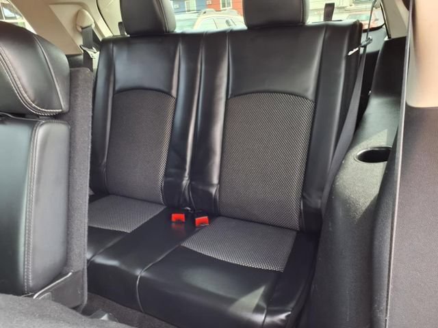 Used 2020 Dodge Journey Crossroad FWD image 14